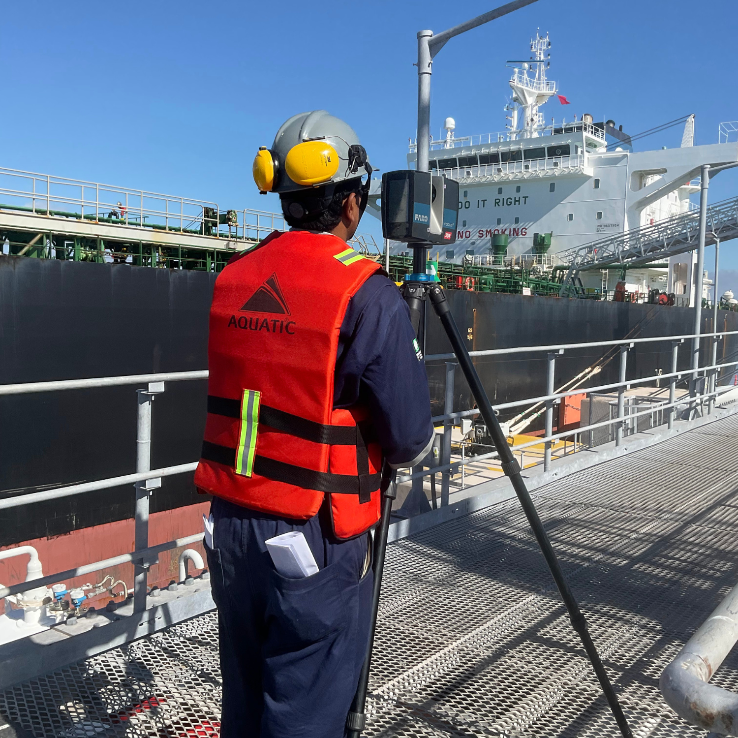 Escaneo láser FARO de buque tanque en puerto